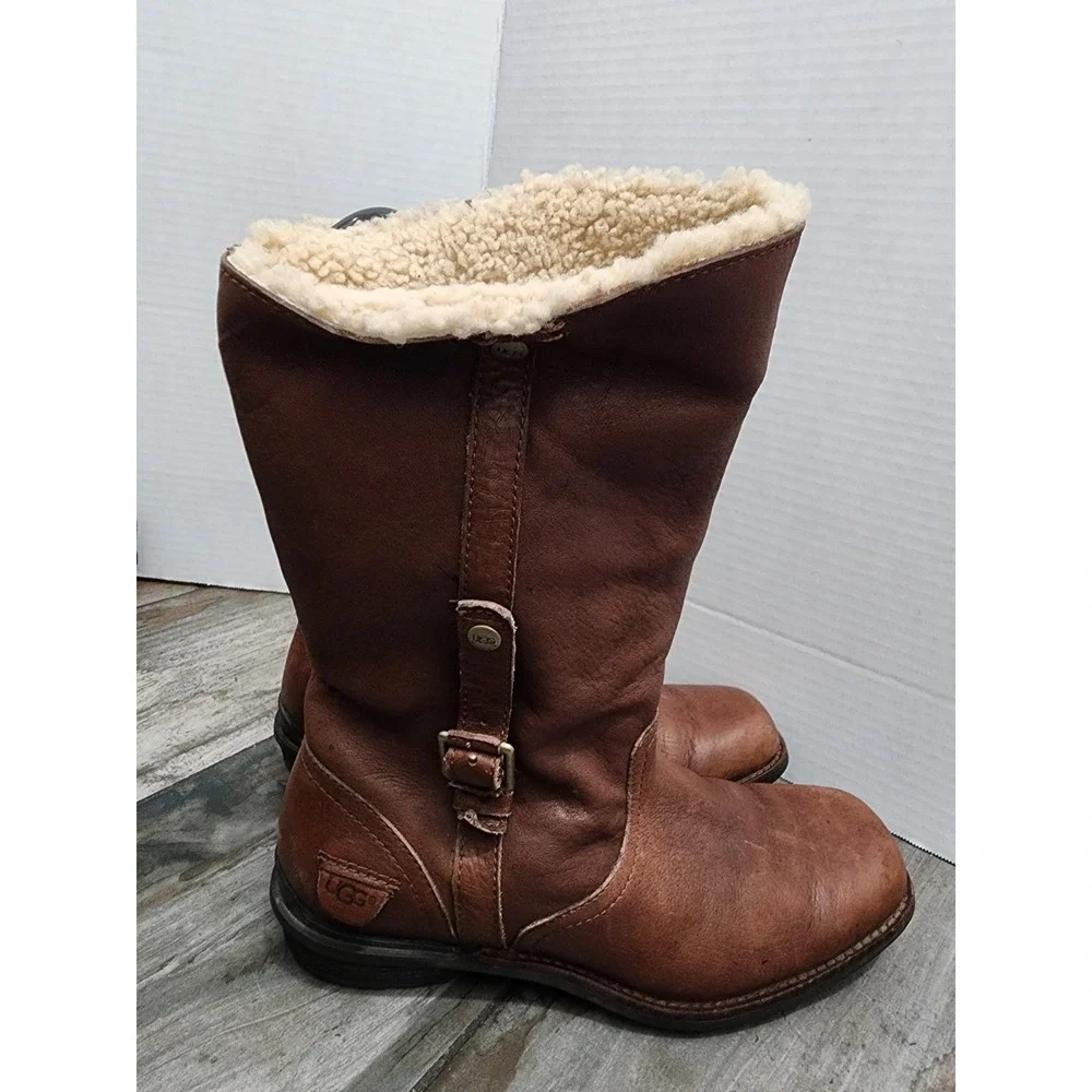 UGG Australia BELLVUE Dark Brown Waterproof Logo Boots 7 US